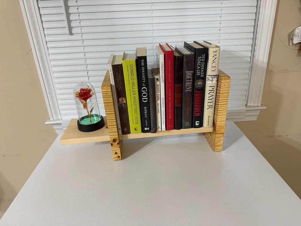 Adjustable Desktop Bookshelf