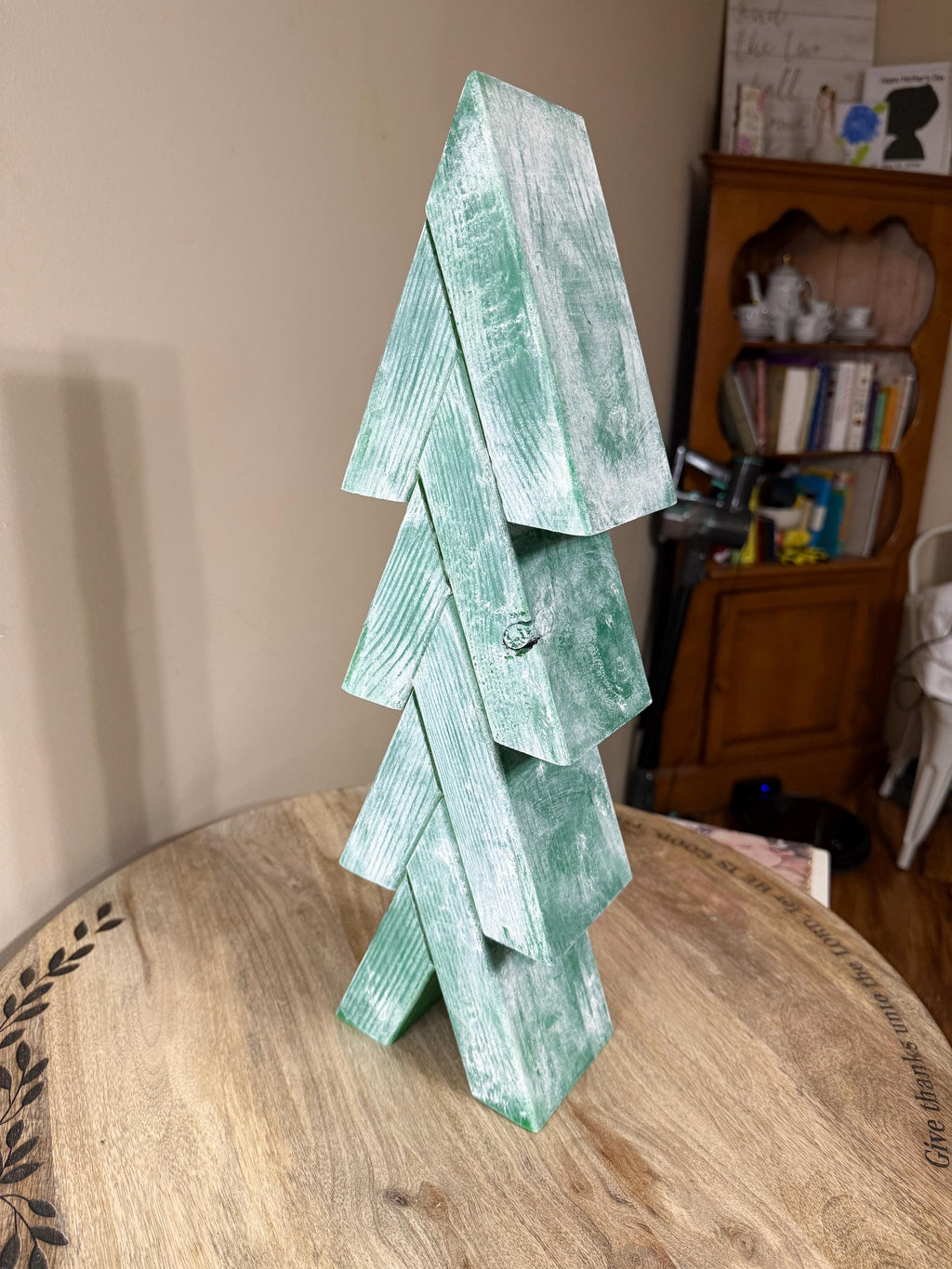 Rustic Wooden Christmas Tree Decor