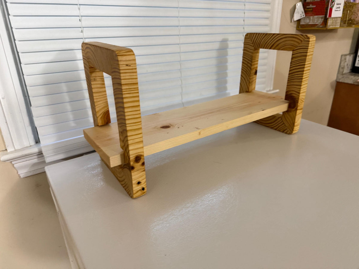 Adjustable Desktop Bookshelf